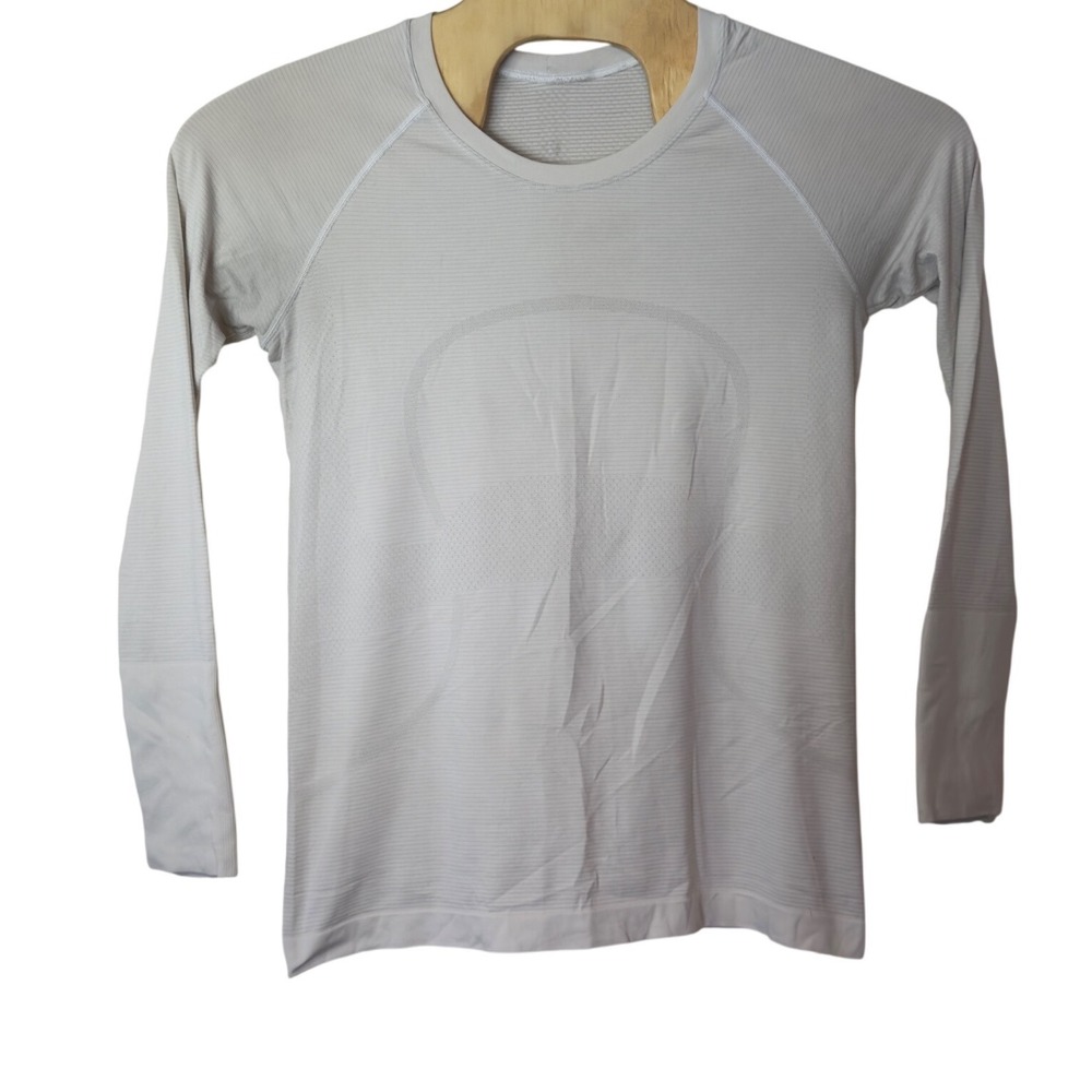 Lululemon Women's Long Sleeve Swiftly Tech 2.0 Hip Length Shirt Size 12 White